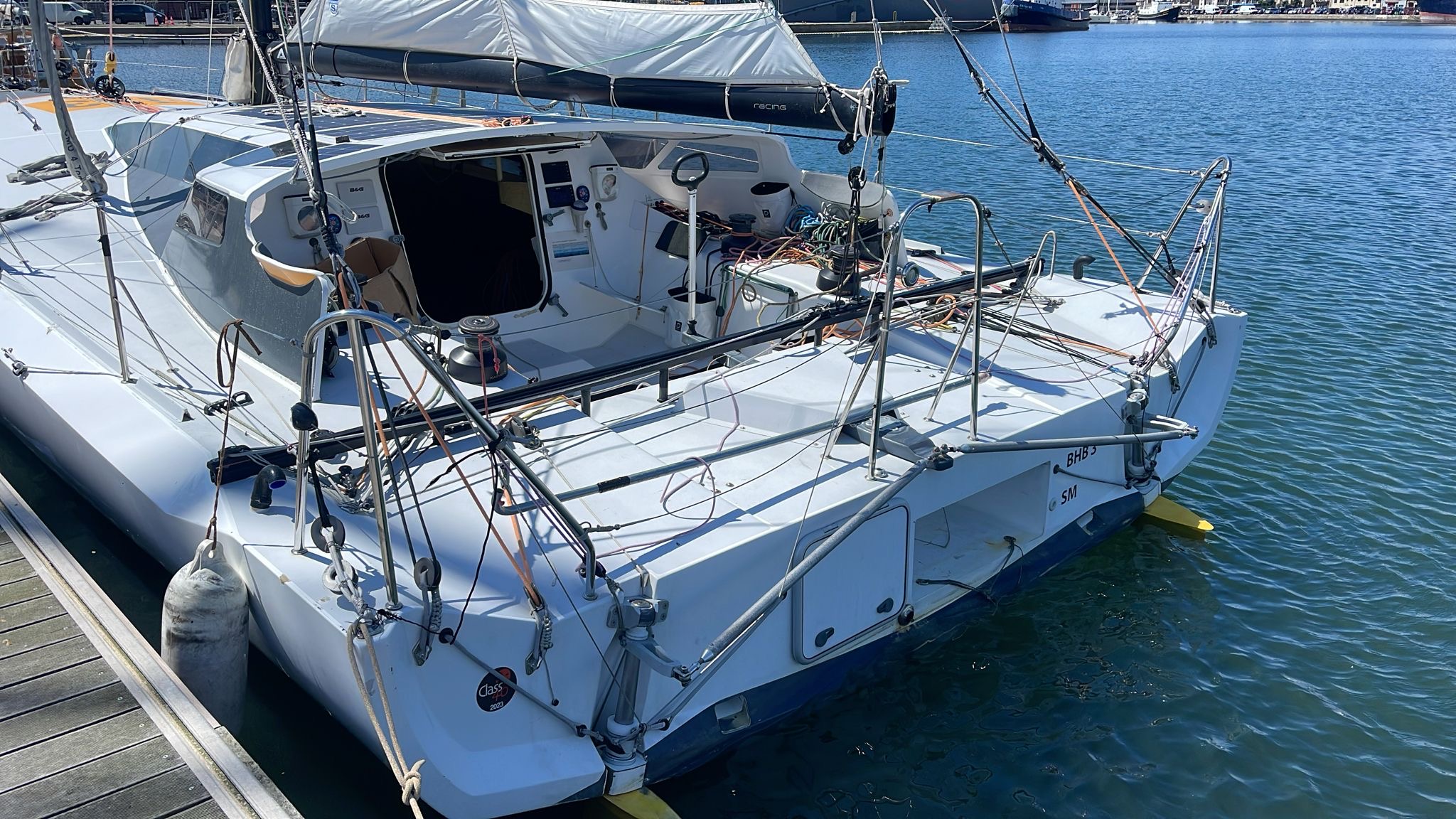 Class 40 deck and cockpit